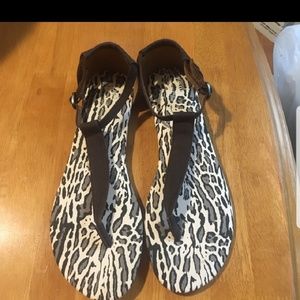 TOMS Sandals Brand New